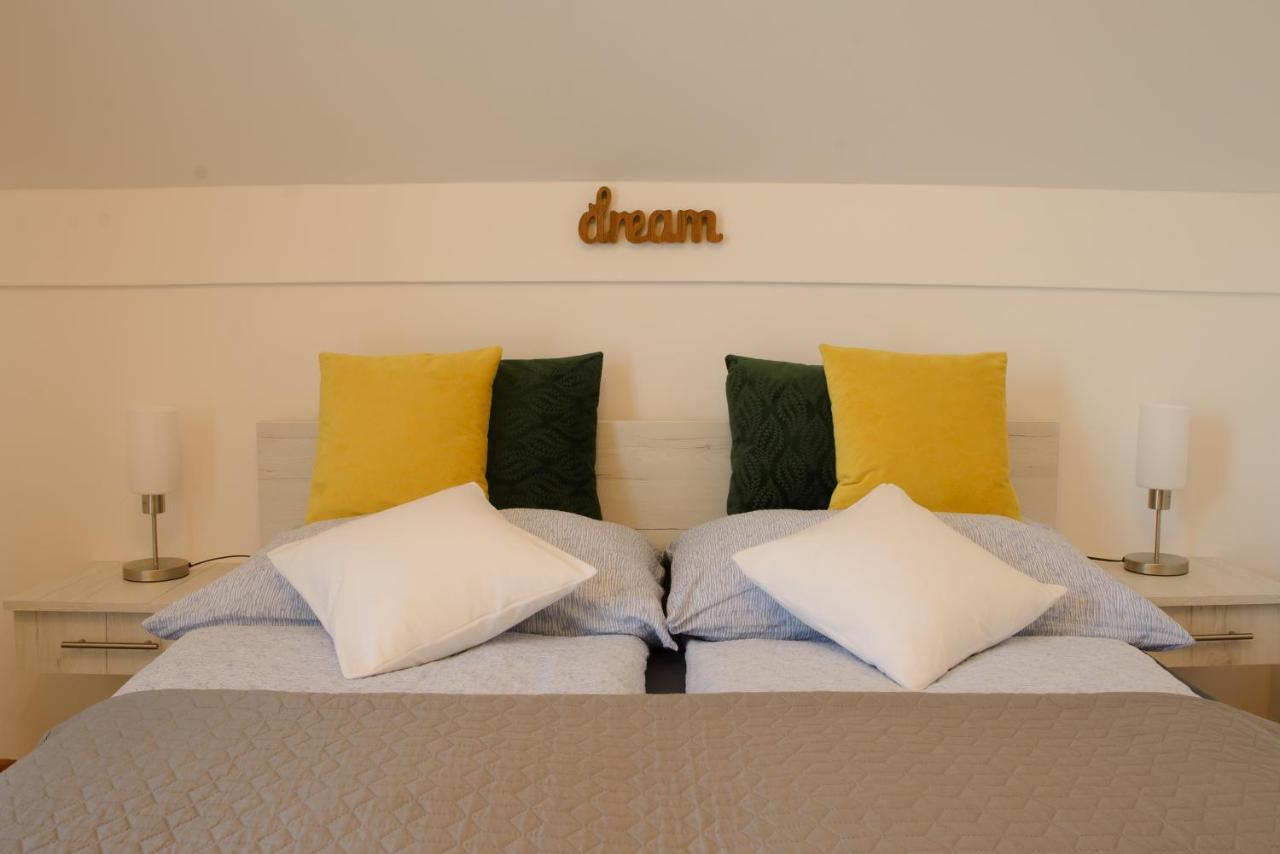 Eliza 1 Birdland Golf Apartman Bük المظهر الخارجي الصورة