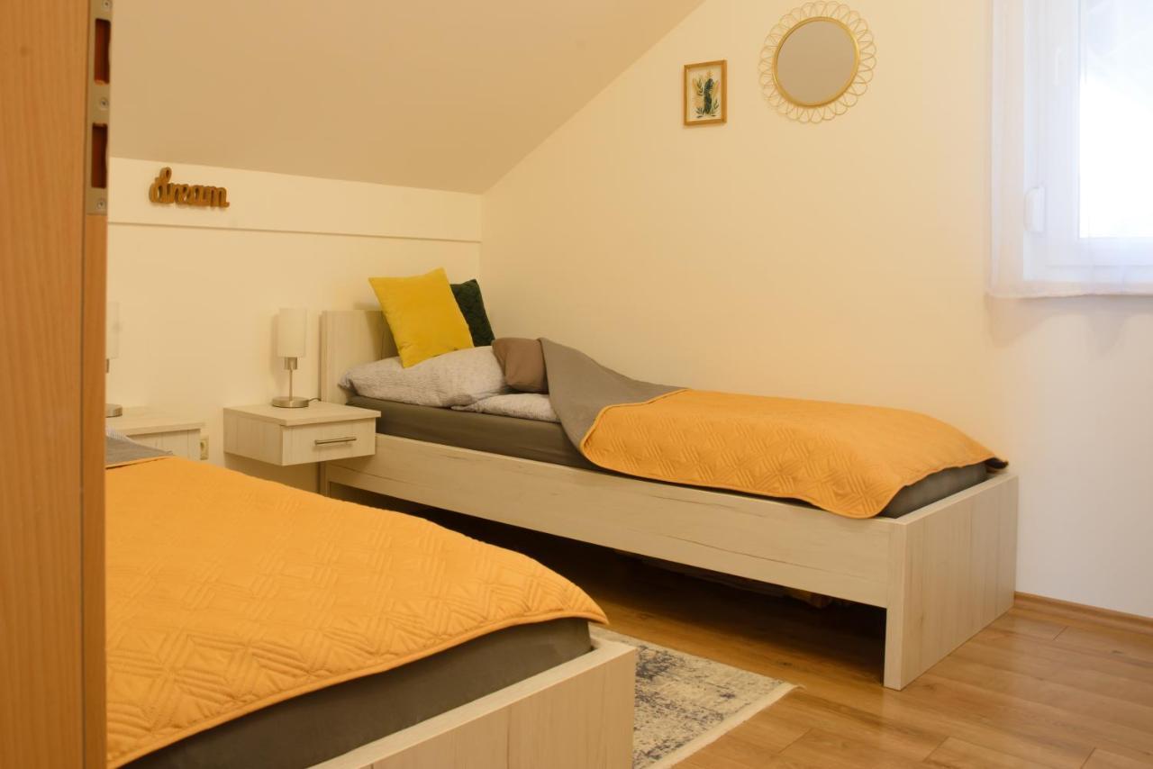 Eliza 1 Birdland Golf Apartman Bük المظهر الخارجي الصورة
